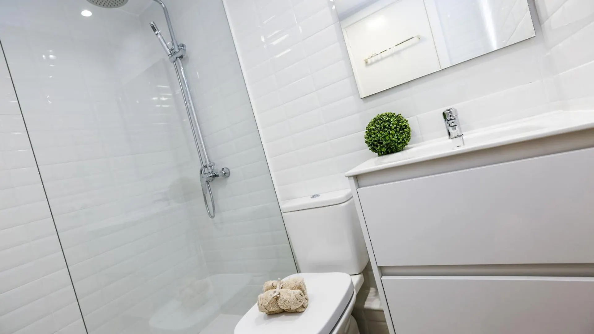 New Valencia I Planet Costa Dorada Apartment Salou 0*,  Spain