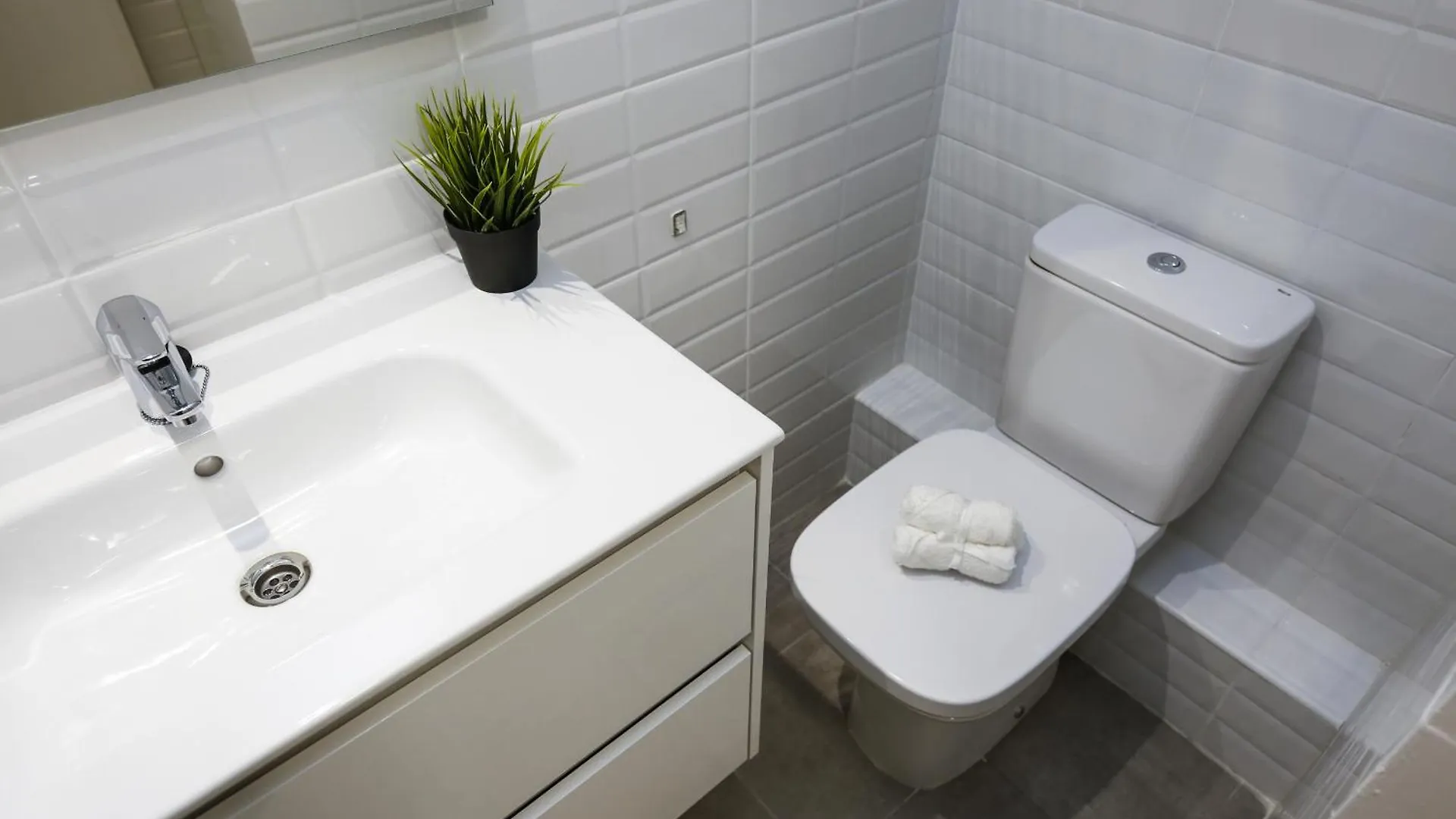 New Valencia I Planet Costa Dorada Apartment Salou
