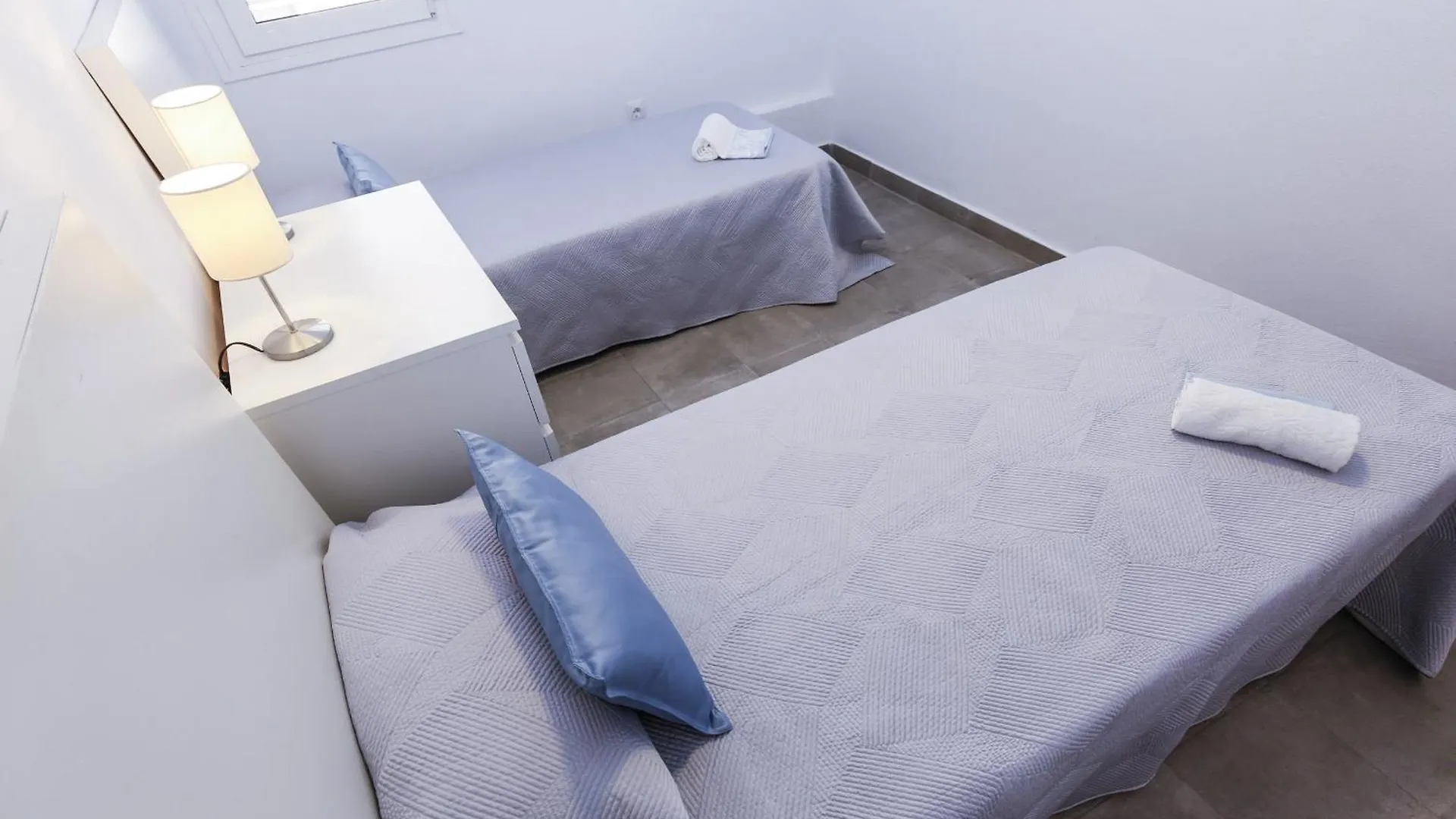 New Valencia I Planet Costa Dorada Apartment Salou 0*,