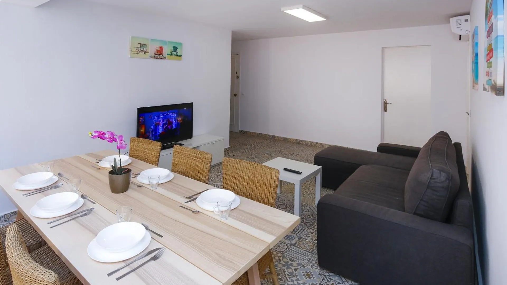 New Valencia I Planet Costa Dorada Apartment Salou 0*,  Spain