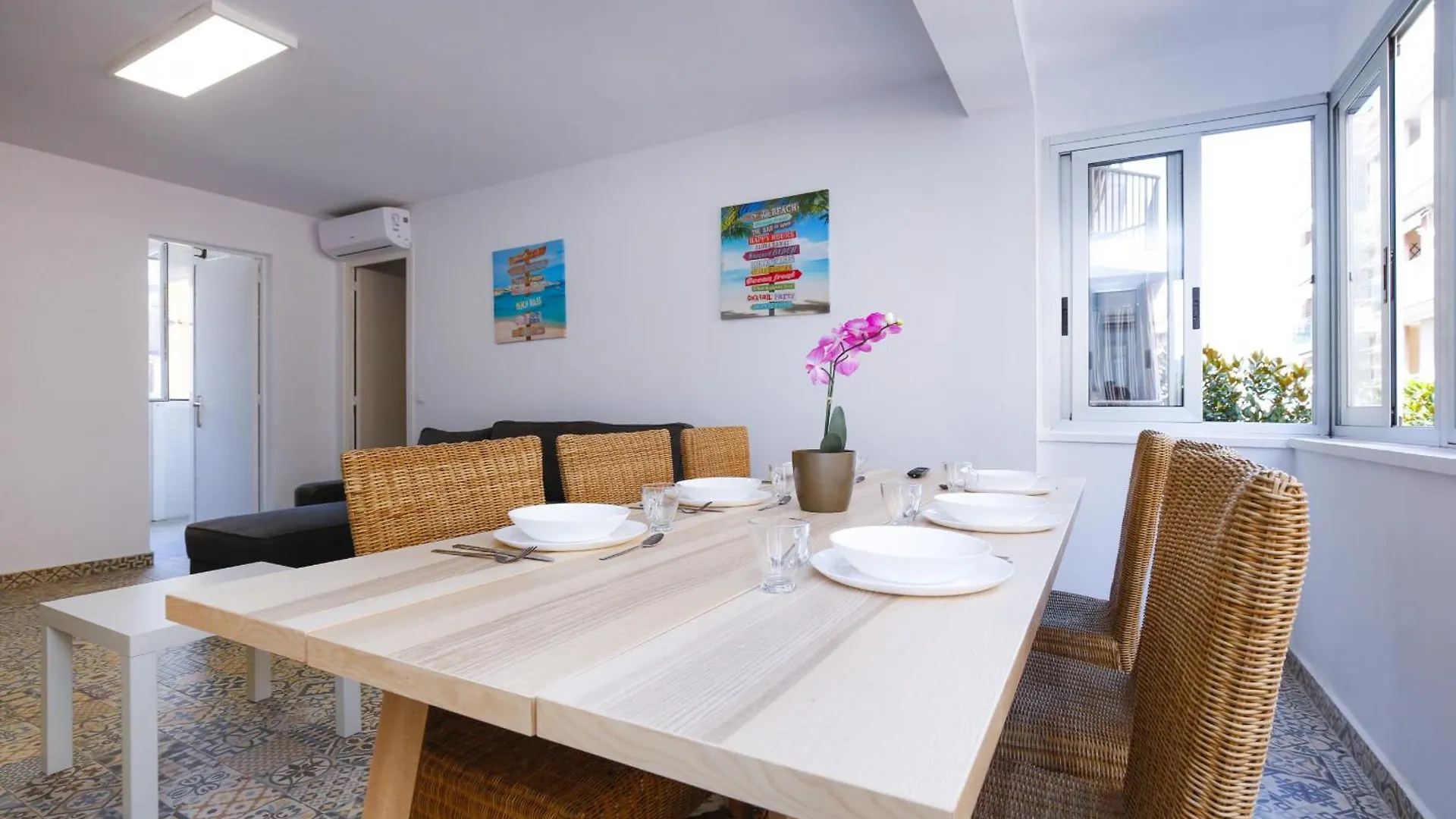 New Valencia I Planet Costa Dorada Apartment Salou
