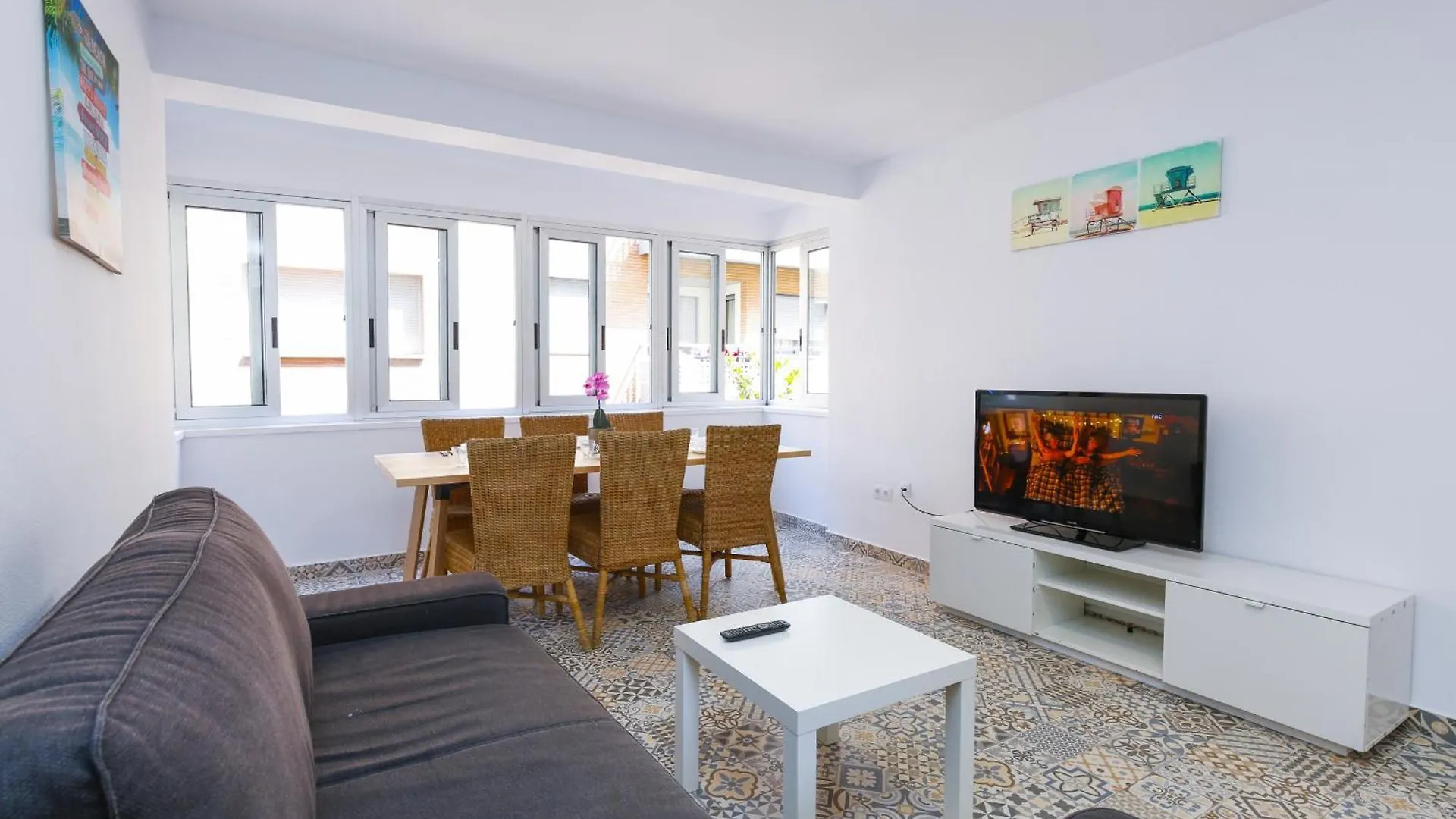 New Valencia I Planet Costa Dorada Apartment Salou